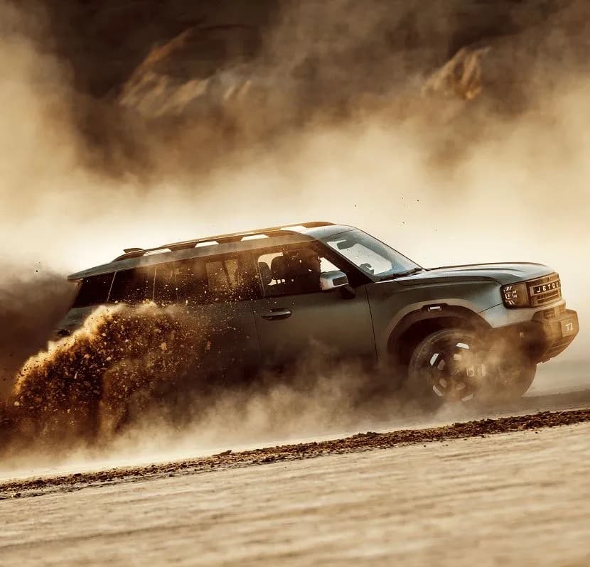 T1 AWD (Combustión) - Imagen 1